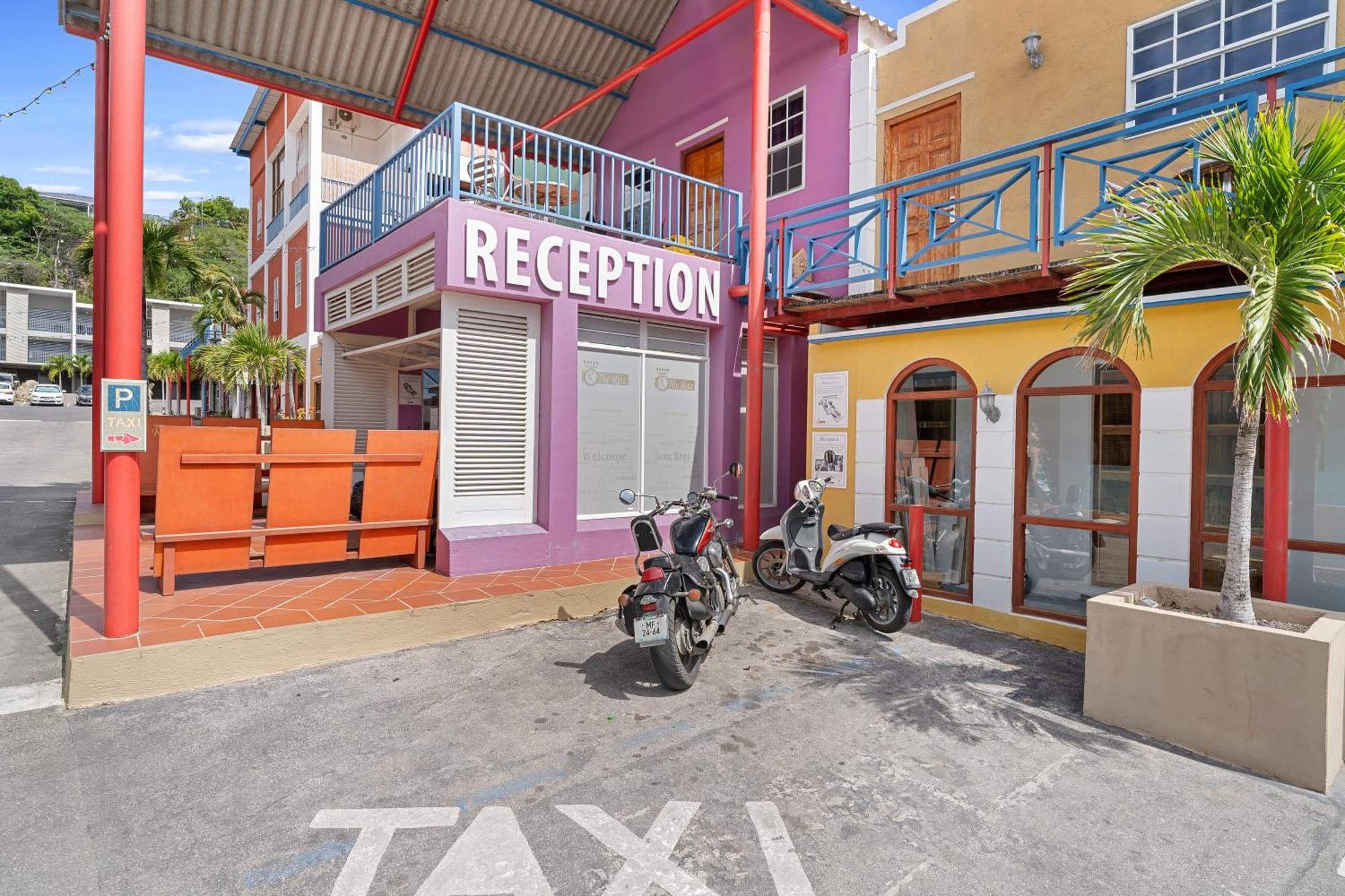 The Ritz Village (Adults Only) Willemstad Eksteriør bilde
